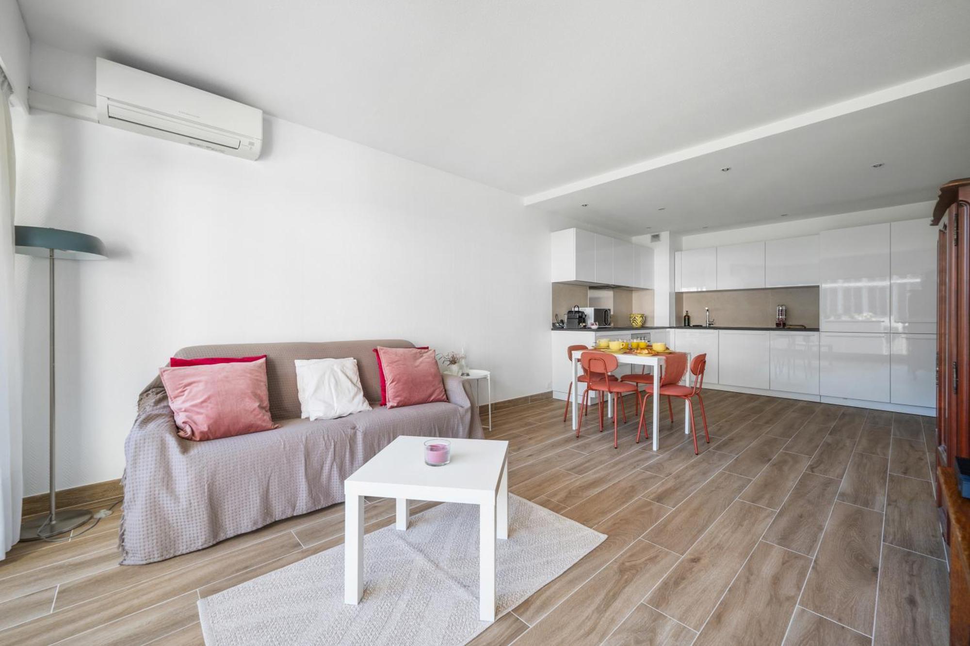 Апартаменты Le Rocamare - Piscine Toit Terrasse - Parking Prive - Terrasse Ментона Экстерьер фото
