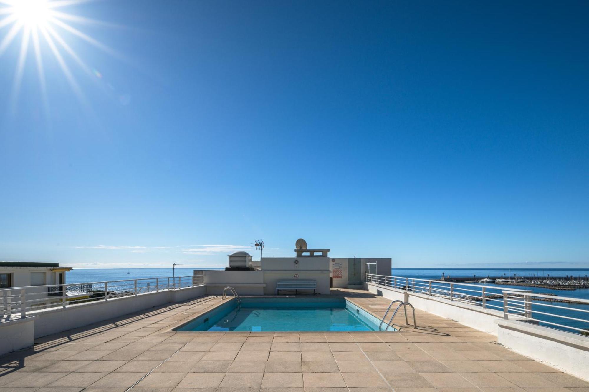 Апартаменты Le Rocamare - Piscine Toit Terrasse - Parking Prive - Terrasse Ментона Экстерьер фото