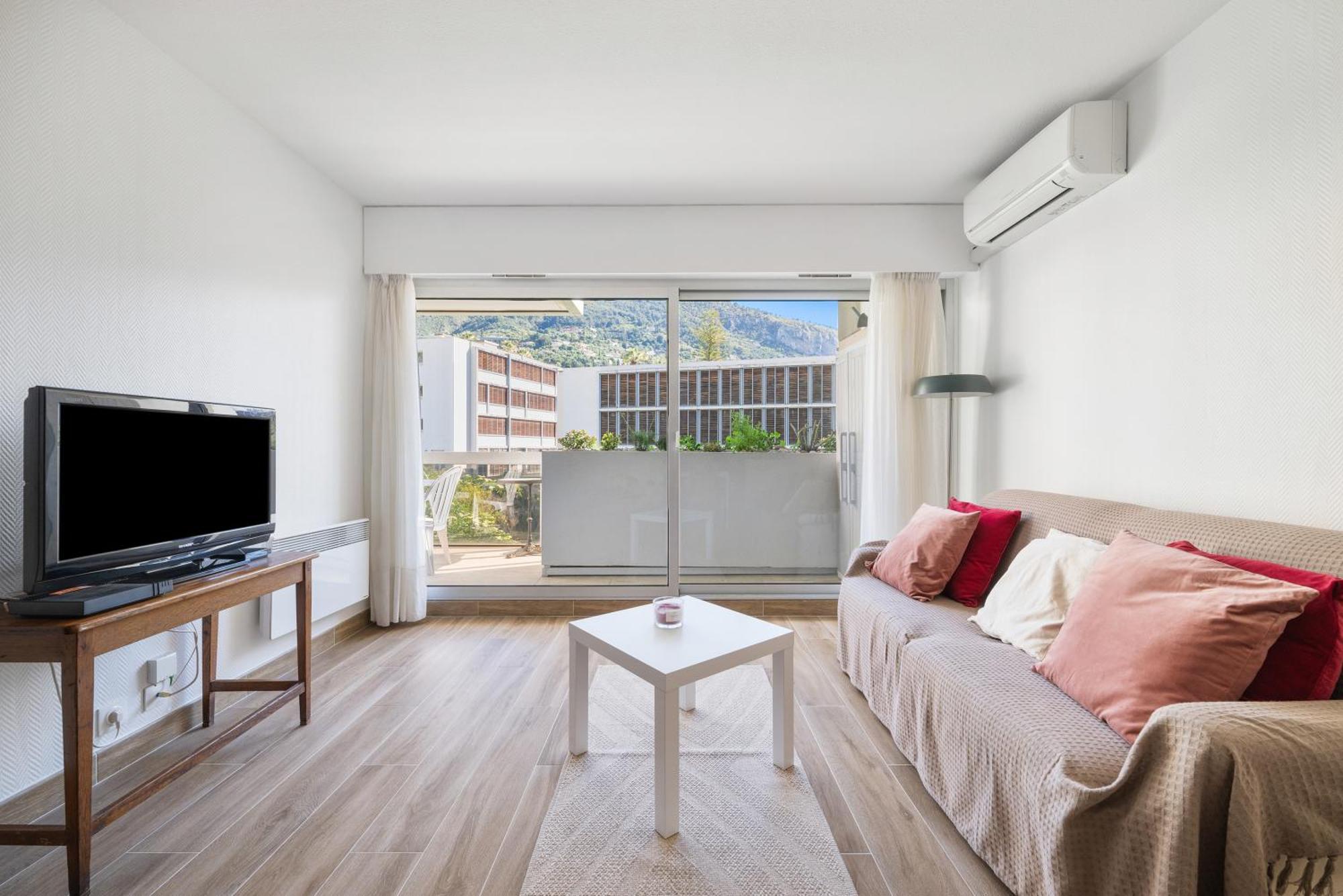 Апартаменты Le Rocamare - Piscine Toit Terrasse - Parking Prive - Terrasse Ментона Экстерьер фото